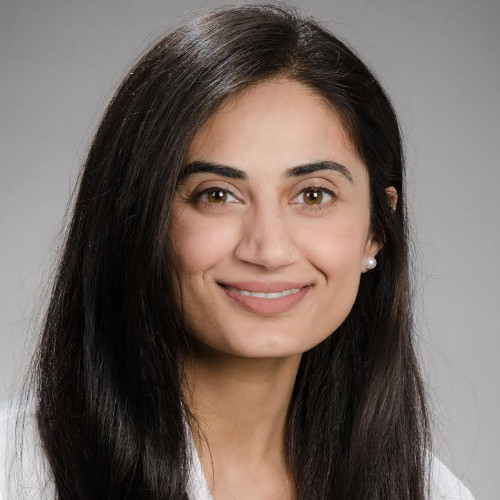 Dr. Sara Mahmood headshot